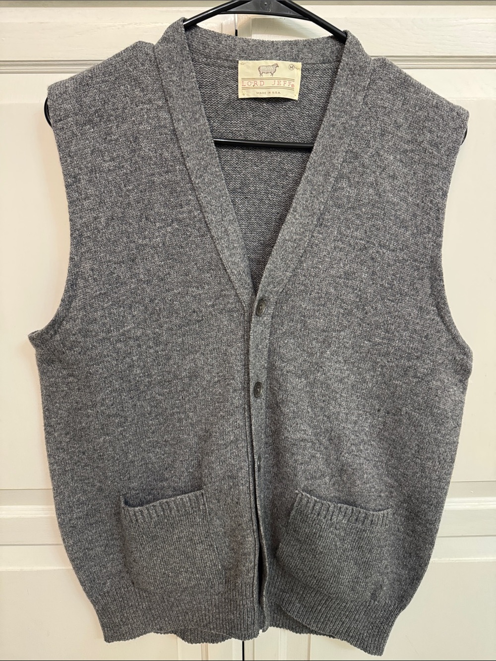 Vintage Lord Jeff Men's Gray Knit Button Vest Wool blend. Academia Size M